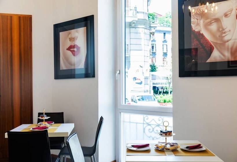 هتل Rex Lifestyle