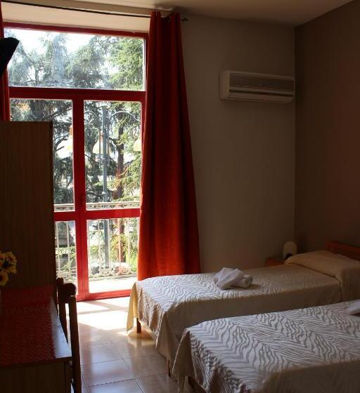 هتل Santuario Pompei