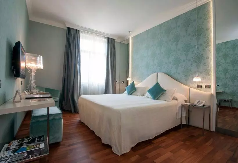 בית מלון כפרי Sina Bernini Bristol, Autograph Collection