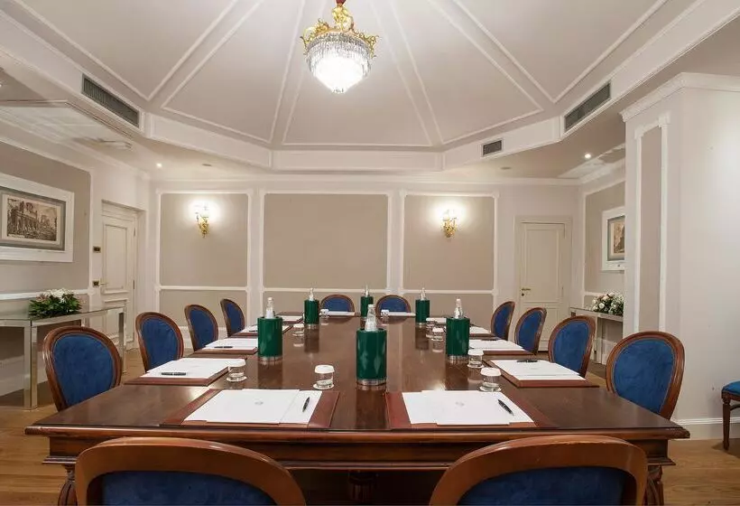 בית מלון כפרי Sina Bernini Bristol, Autograph Collection