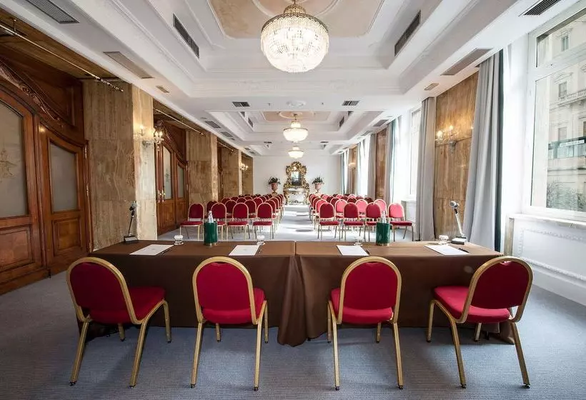 בית מלון כפרי Sina Bernini Bristol, Autograph Collection