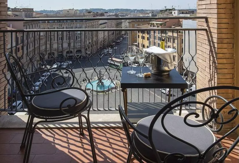 בית מלון כפרי Sina Bernini Bristol, Autograph Collection