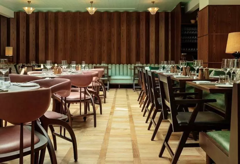 בית מלון כפרי The Hoxton, Rome