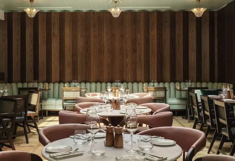 בית מלון כפרי The Hoxton, Rome