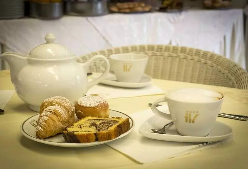 Hotelli Vienna Ostenda E Ristorante Il Danubio