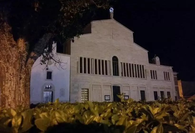 ホテル Albergo San Michele