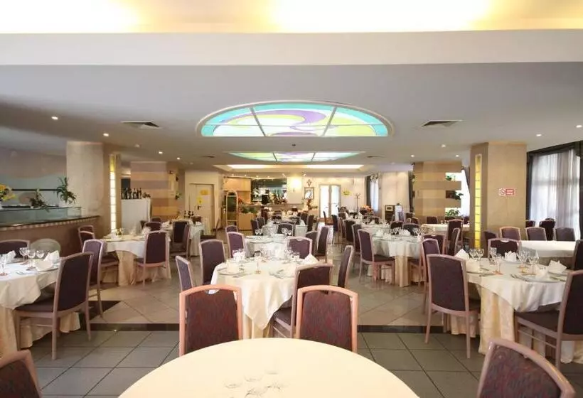 ホテル Albergo San Michele