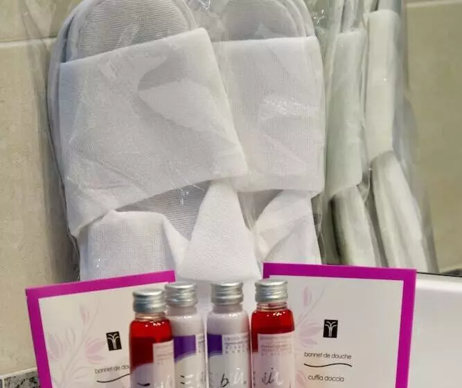 فندق Continental