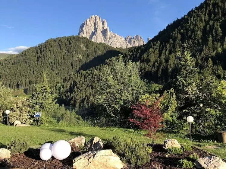 Отель Diamant Spa Resort