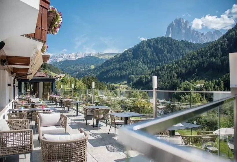 Отель Diamant Spa Resort