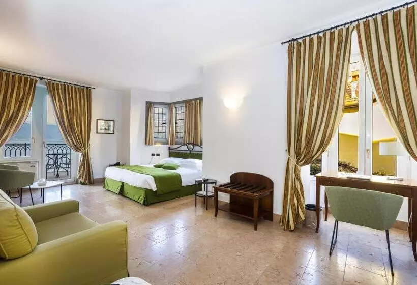 호텔 Du Lac Varenna