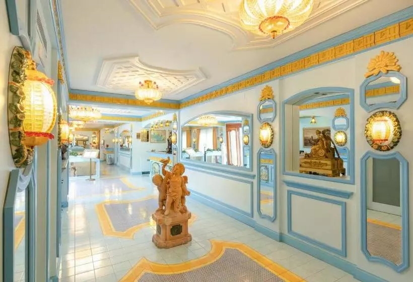 Отель Eliseo Park's