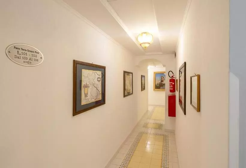 Отель Eliseo Park's