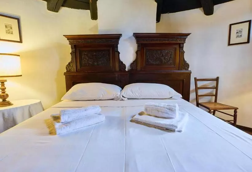 Отель Foresteria Castello Formentini