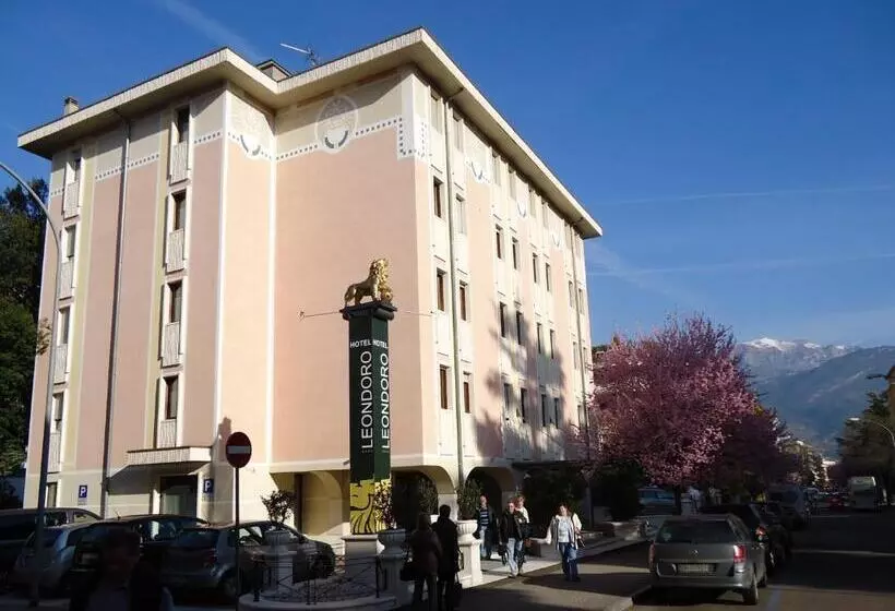ホテル Leon D'oro