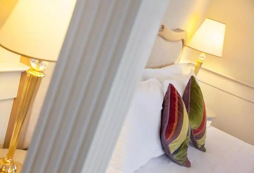 ホテル Leon D'oro