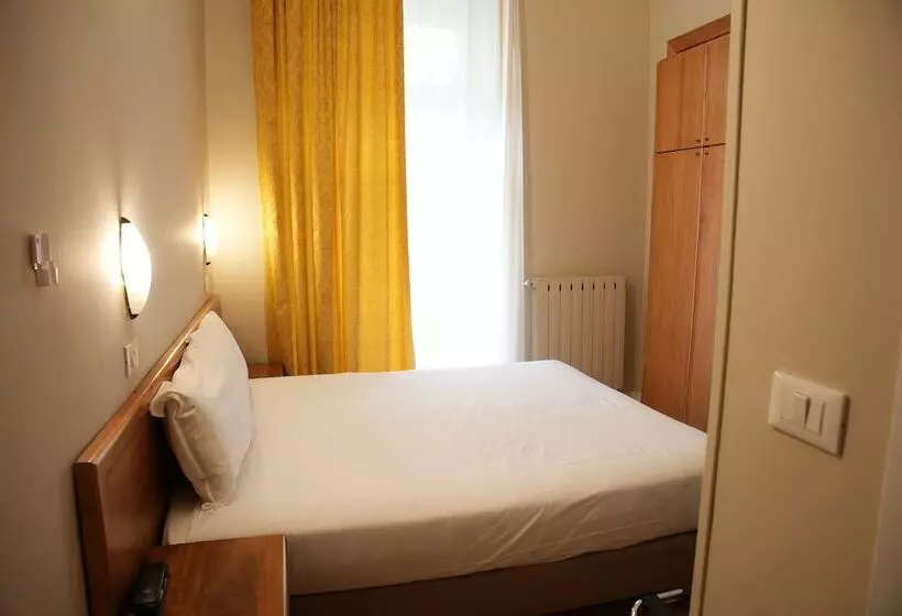 فندق Montevecchio