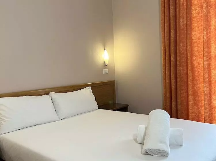 فندق Montevecchio