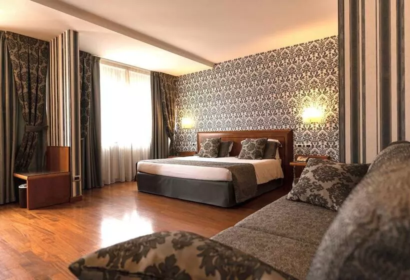 هتل Palace Verona