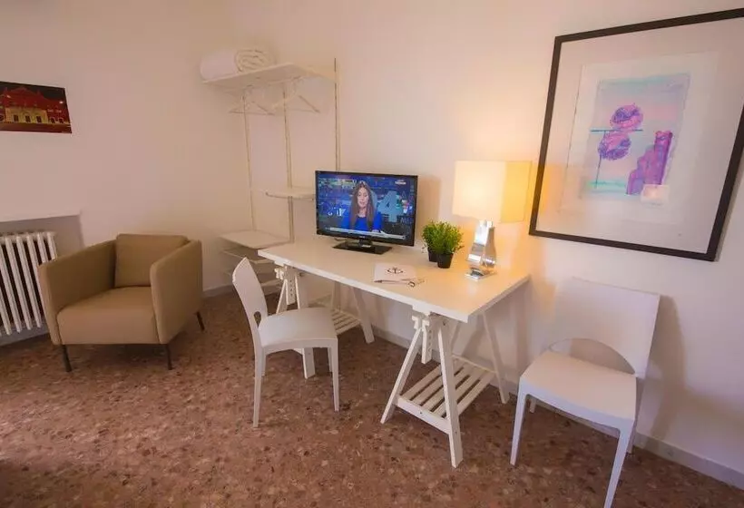 בית מלון כפרי Riviera