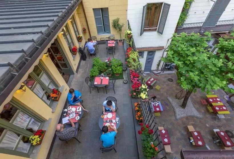 فندق Roma E Rocca Cavour