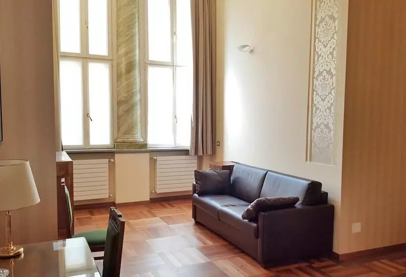 فندق Roma E Rocca Cavour