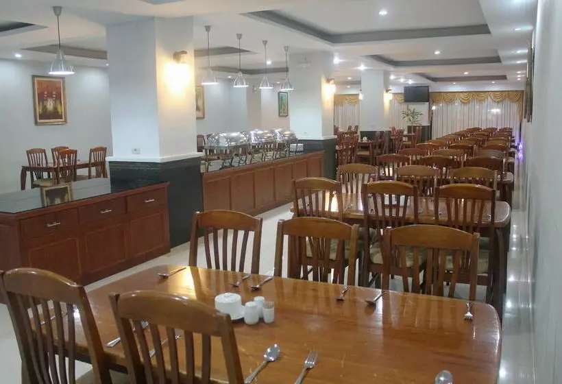 Sulthan Hotel International