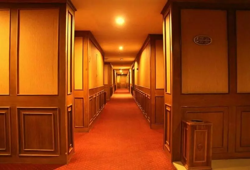 Sulthan Hotel International