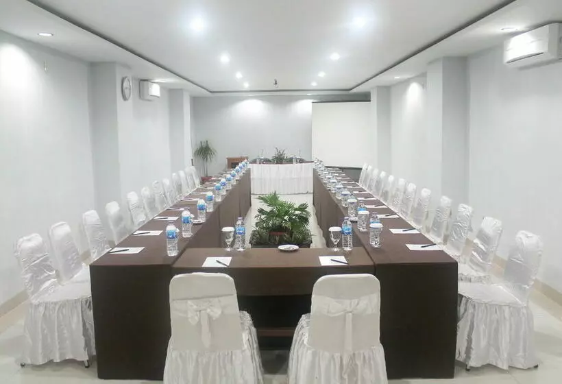 Sulthan Hotel International