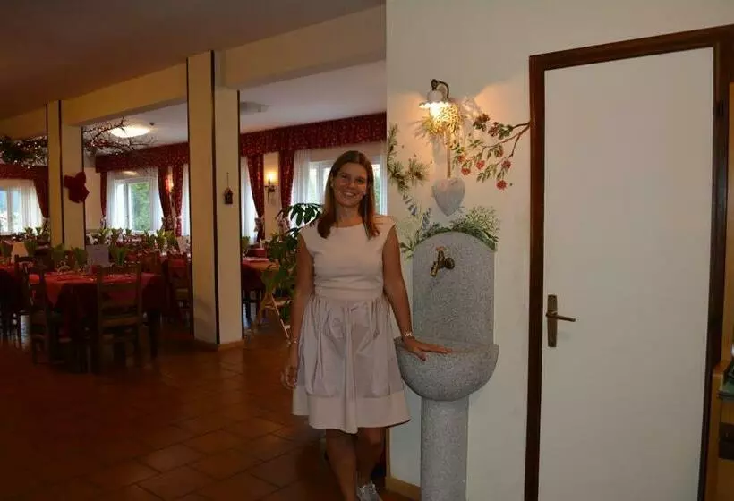 Hotel Val Di Fassa