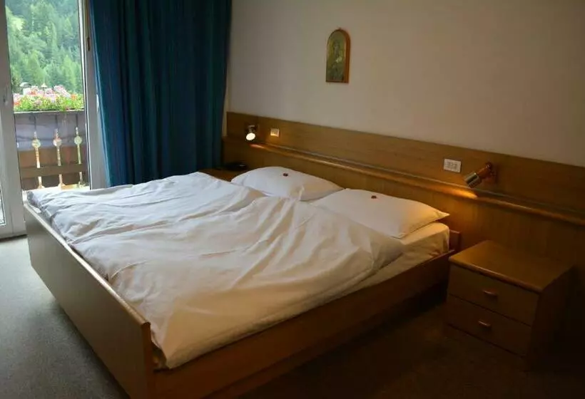 Hotel Val Di Fassa