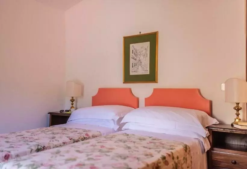 Отель Villa Sirina