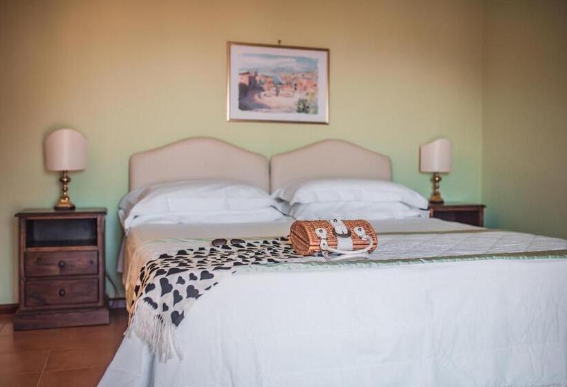 בית מלון כפרי Villa Sirina