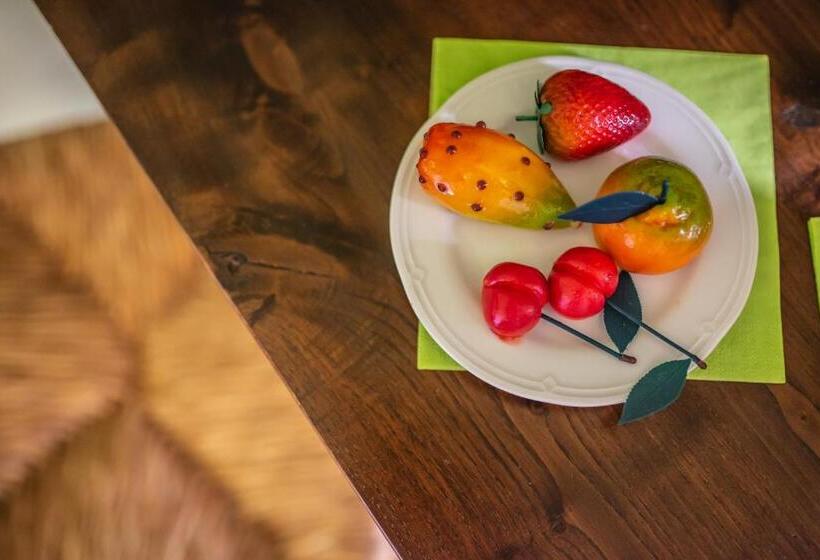 בית מלון כפרי Villa Sirina