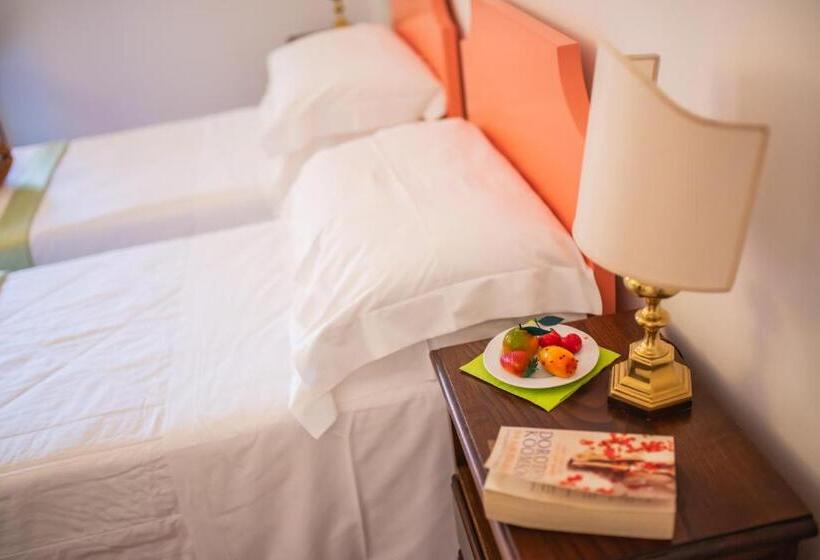 בית מלון כפרי Villa Sirina