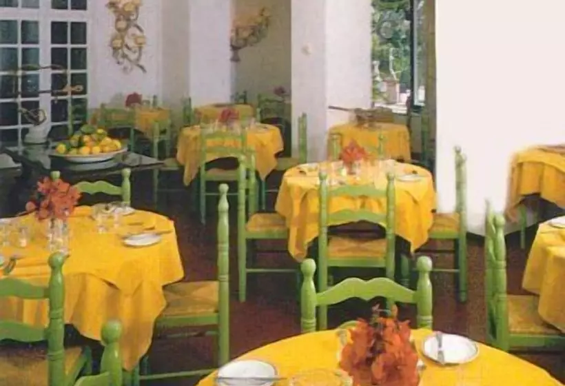 Отель Villa Sirina