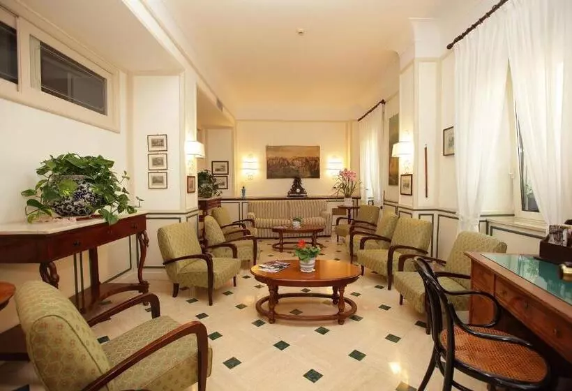 호텔 Villa Di Sorrento