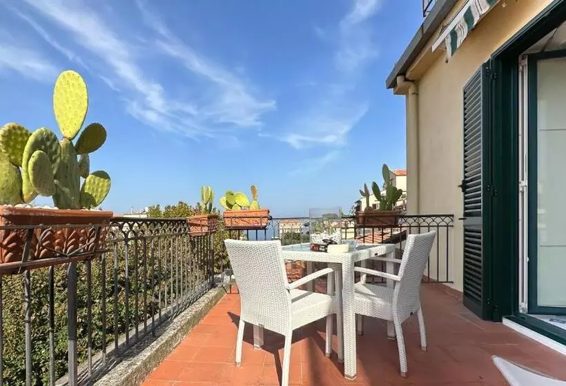 호텔 Villa Di Sorrento