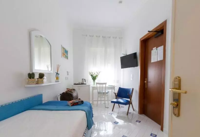 호텔 Villa Di Sorrento