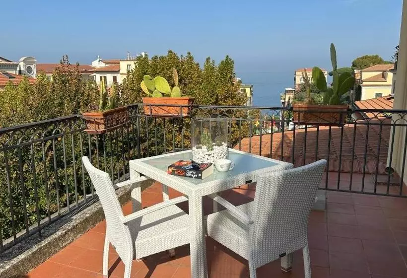 호텔 Villa Di Sorrento
