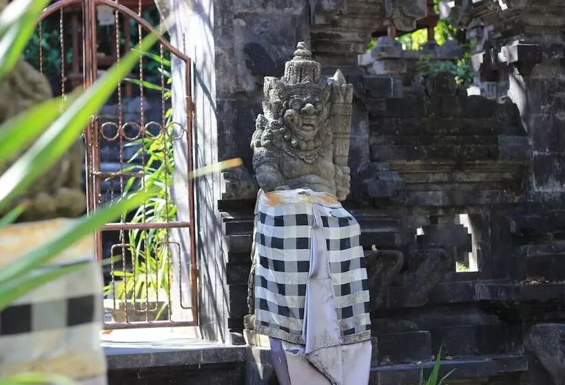 Diwangkara Beach Hotel And Resort