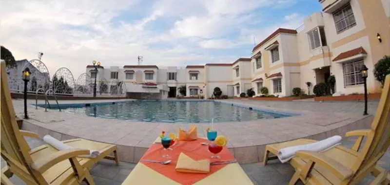 Отель Alleppey Prince