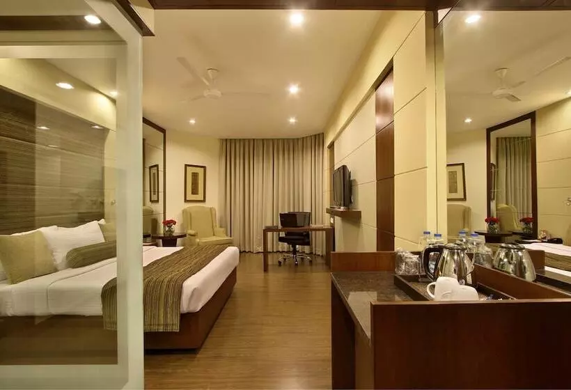 Hotel Express Residency