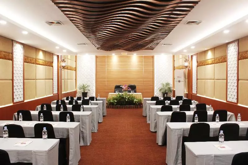 Hotel Grand Inna Tunjungan