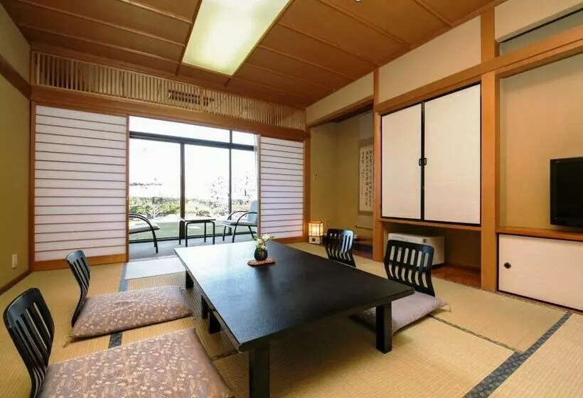 Отель Meitetsu Inuyama