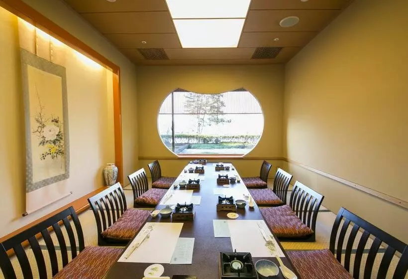 Отель Meitetsu Inuyama