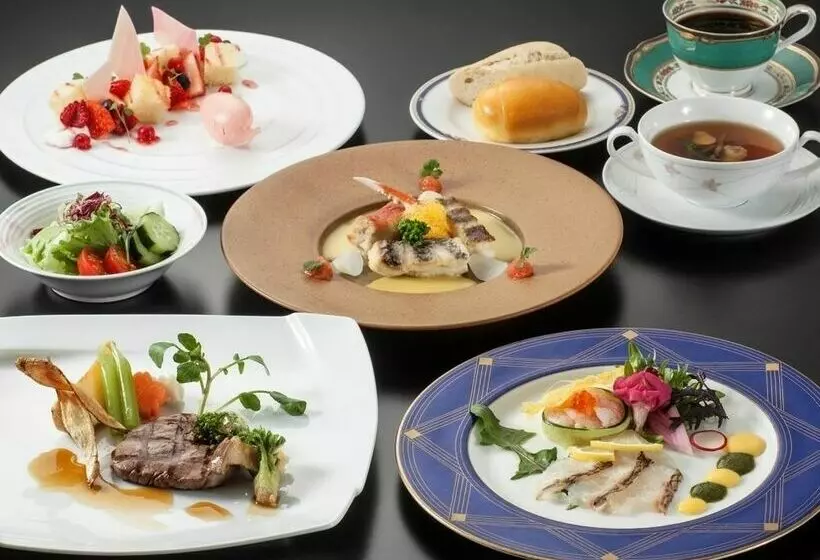 Отель Meitetsu Inuyama