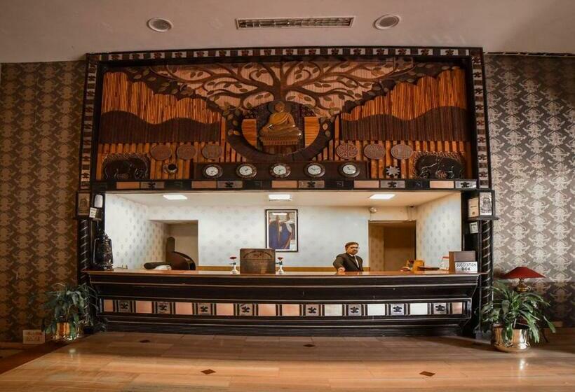 هتل Mpt Lake View Residency, Bhopal