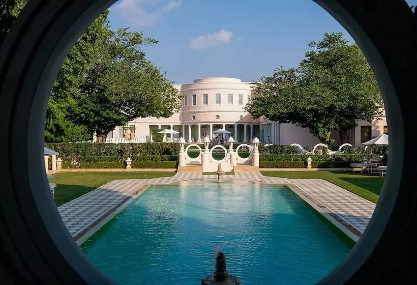 בית מלון כפרי Rajmahal Palace Raas