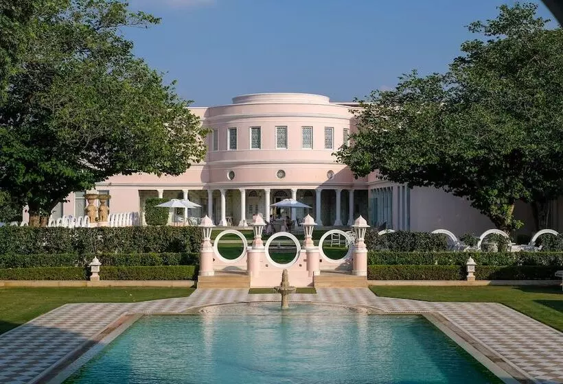 בית מלון כפרי Rajmahal Palace Raas